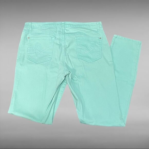 True Freedom  "Leggy" Mint Green Jean/Jegging Size‎ 13 Juniors - Picture 6 of 8